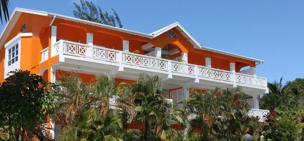 Beachcombers Hotel Saint Vincent 外观 照片