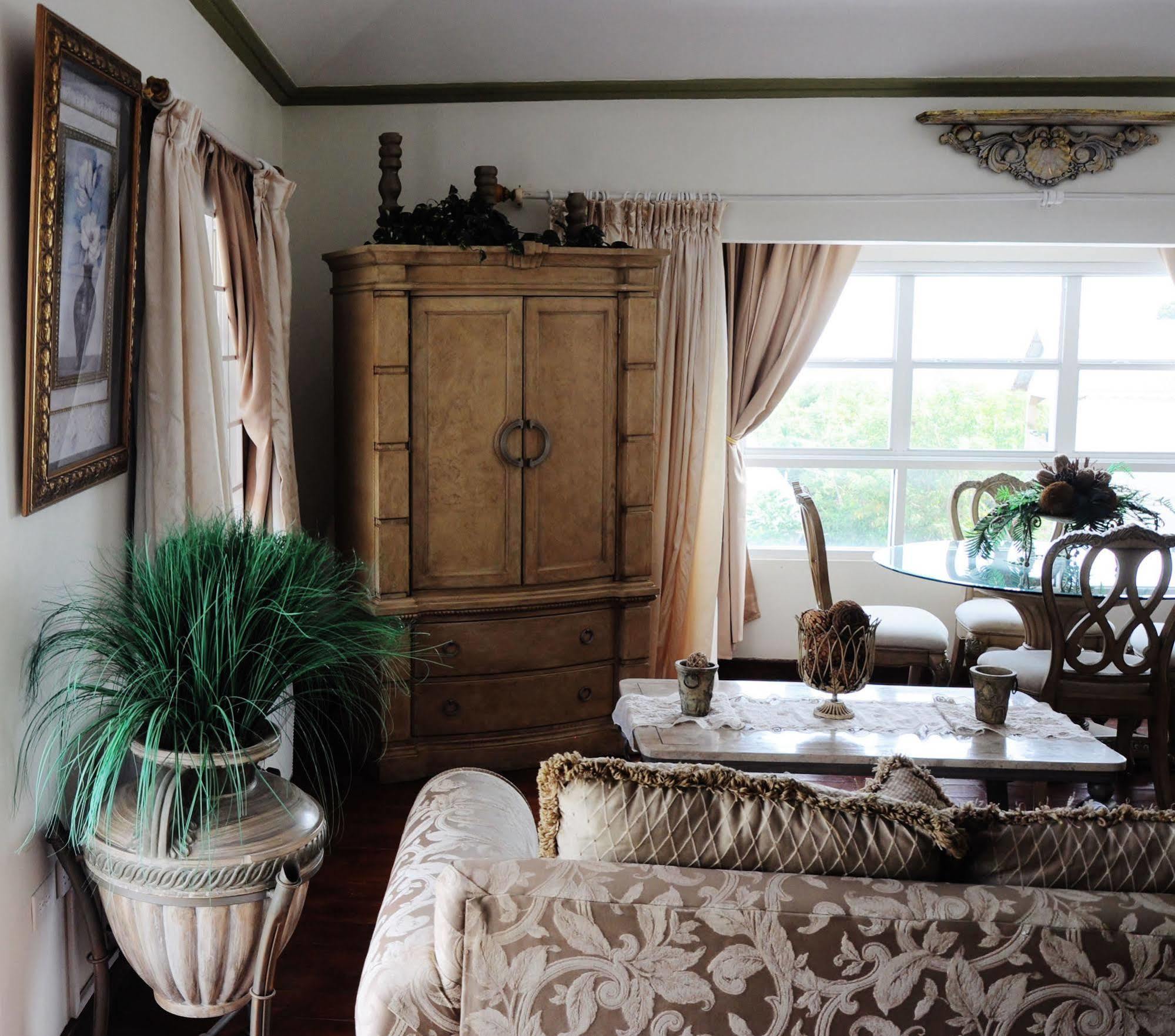 Beachcombers Hotel Saint Vincent 外观 照片