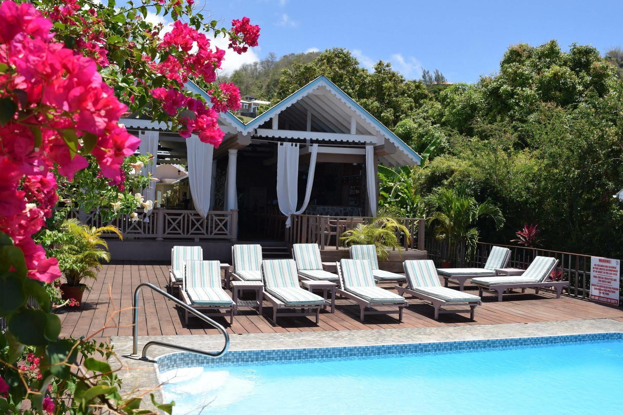 Beachcombers Hotel Saint Vincent 外观 照片